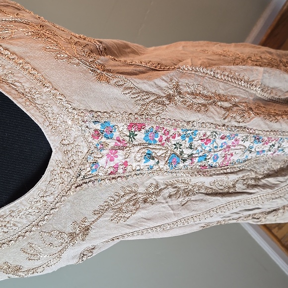 Beige embroidered 90s rayon dress - Picture 4 of 5